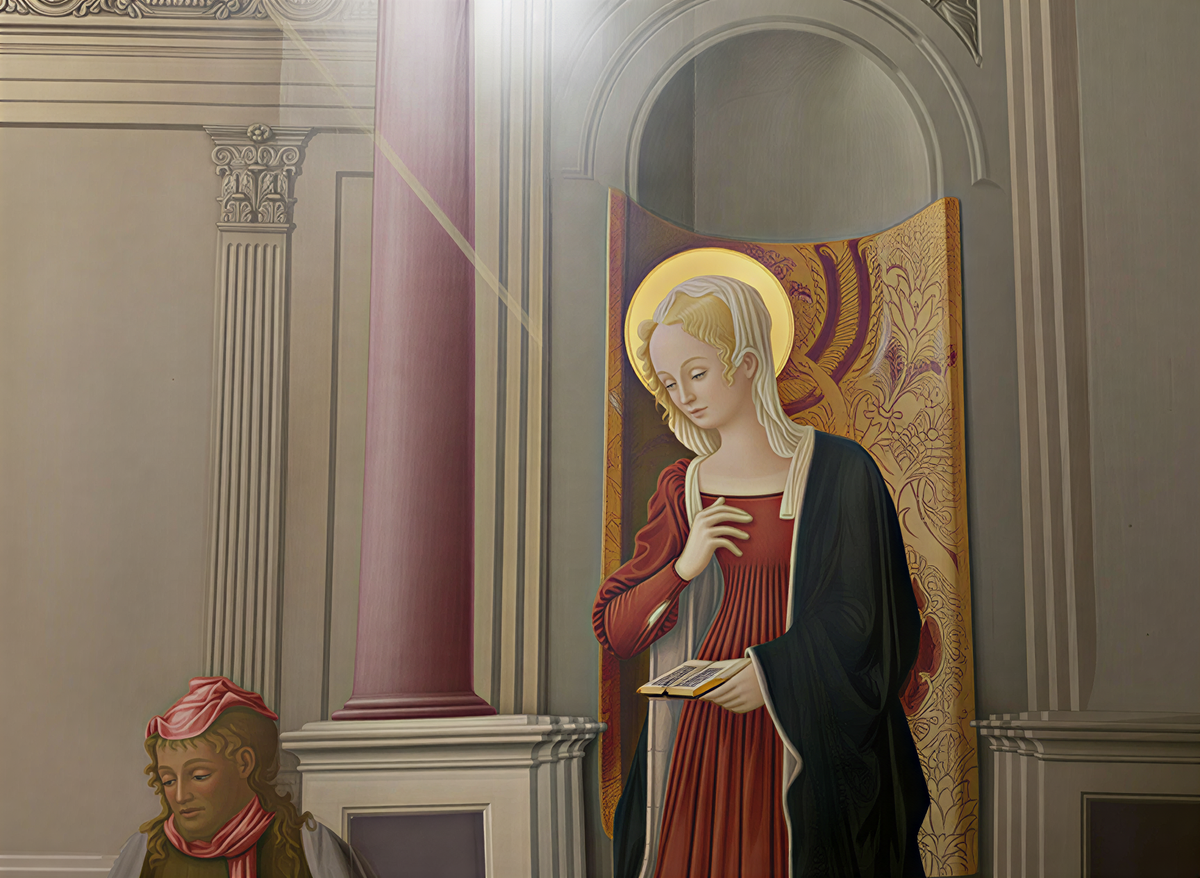 Détail d'une peinture de la Renaissance italienne, représentant une figure féminine avec un halo, dans un décor riche et coloré.