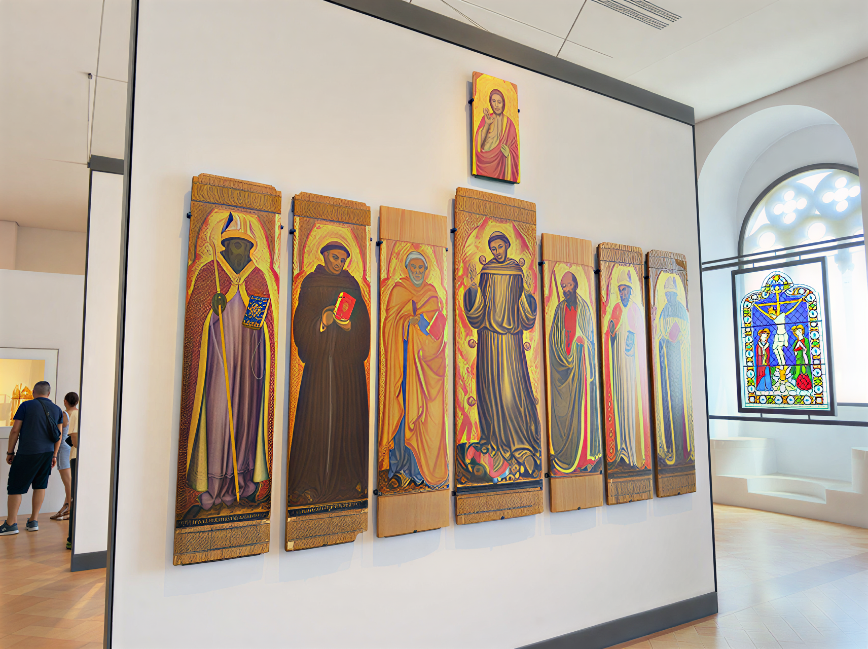 Détail d'une exposition d'icônes religieuses de la Renaissance à la Galleria Nazionale dell'Umbria, Pérouse, Italie, présentant des panneaux en bois doré et un vitrail coloré, illustrant la richesse de l'art sacré ombrien.